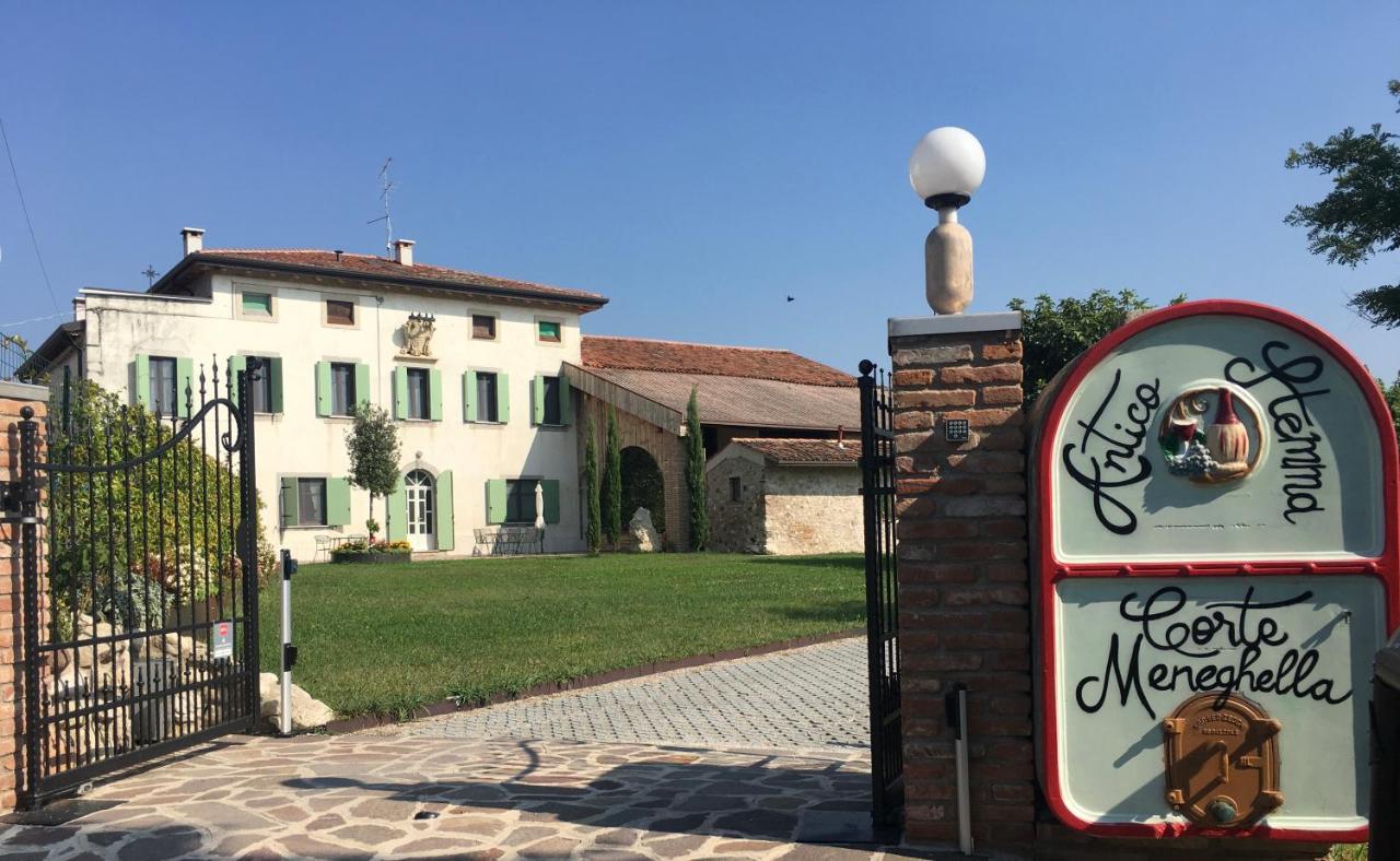 Antico Stemma Corte Meneghella Monzambano Exteriör bild